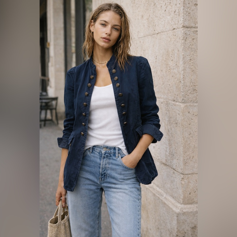 ZARA Military Utility Jacket – Navy – Model Off Duty Spring Layer – Size M